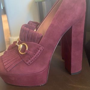 Gucci heels purple